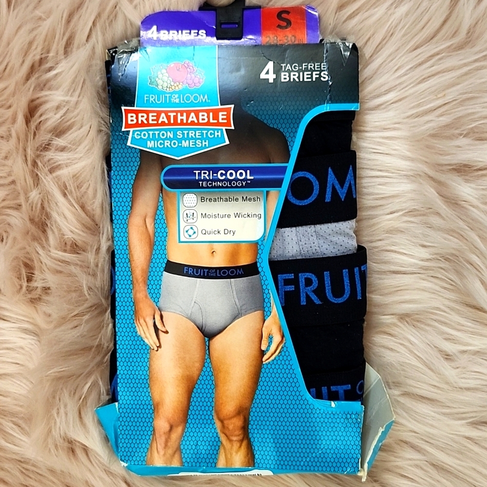Brand New Fruit Of The Loom Men's Briefs-S
